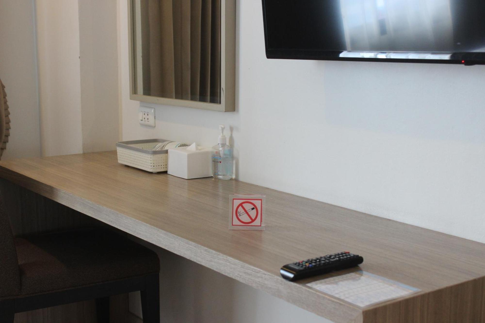 Leosor Hotel Nakhon Ratchasima Extérieur photo