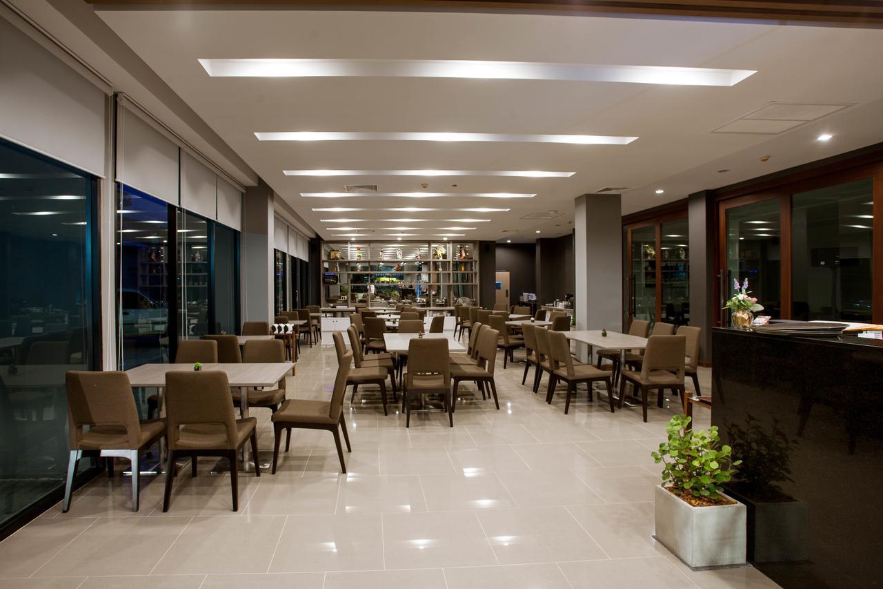 Leosor Hotel Nakhon Ratchasima Extérieur photo